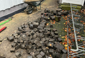 Arbeiten für die Grundstücksentwässerung